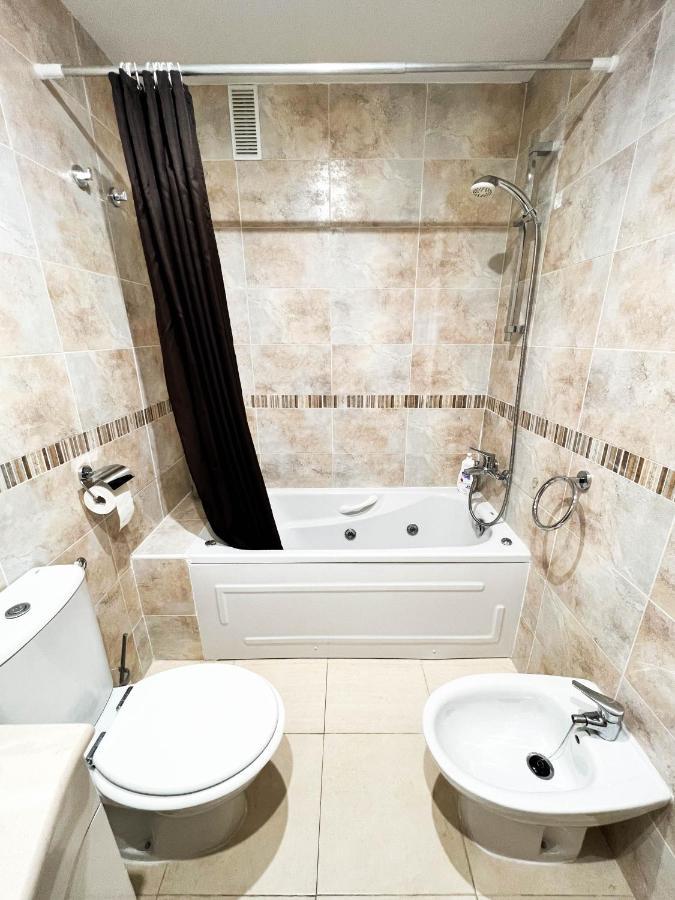 Renovated On The First Line Apartment *